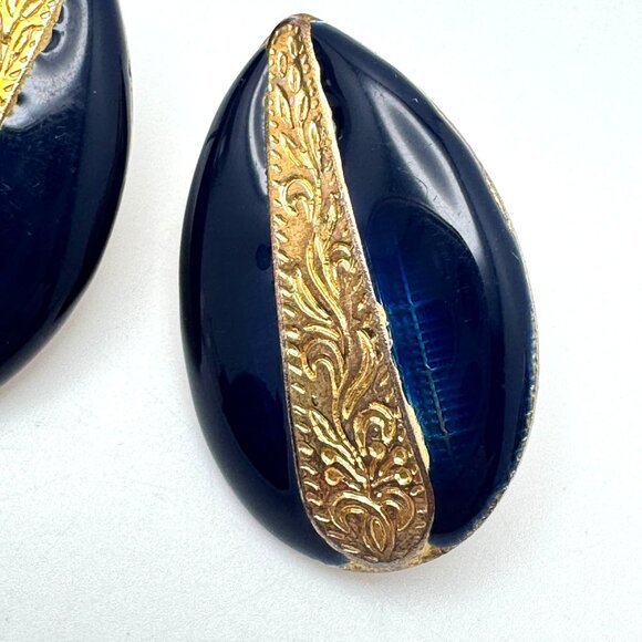 Gold & Navy Blue Vintage Teardrop Post Pierced Earrings Ornate Design 1 1/8 " - Picture 6 of 6